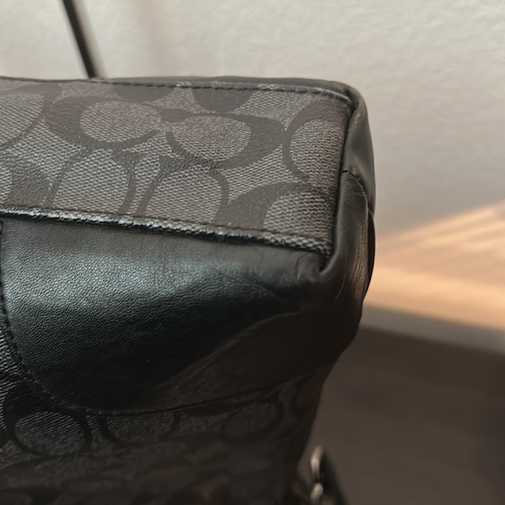 Coach Signature Heritage Foldover F71103 Men's Signature Line Handbag,Shoulde... - Picture 9 of 9